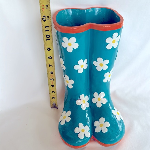 Gently Used Very Cute Ceramic Garden Planter Aqua Color Home Decor - Picture 7 of 9